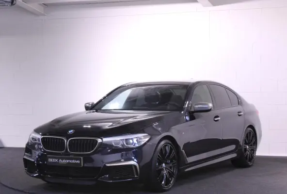 M550i xDrive High Executive | LEDER | CAMERA |