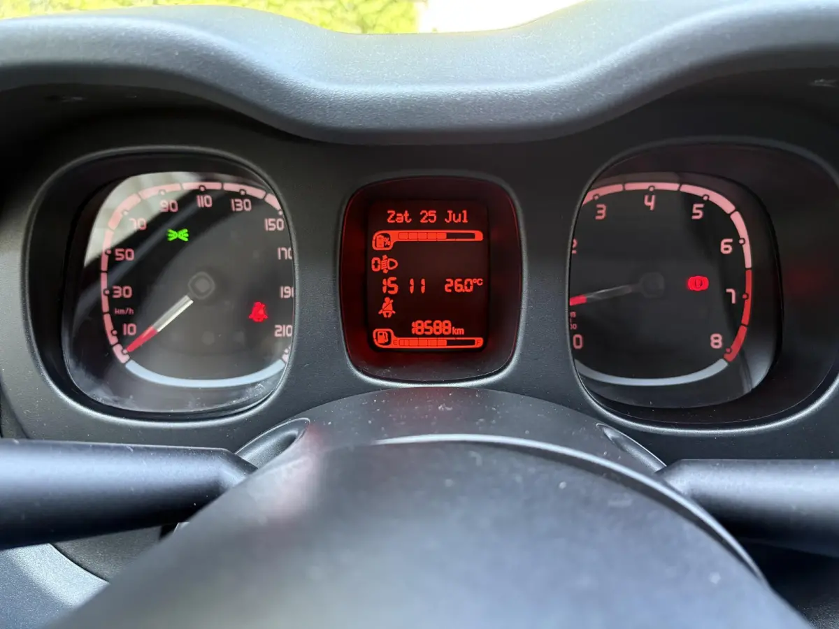 1.0 Hybrid Cross | Apple Carplay en Android Auto| Parkeersensoren |