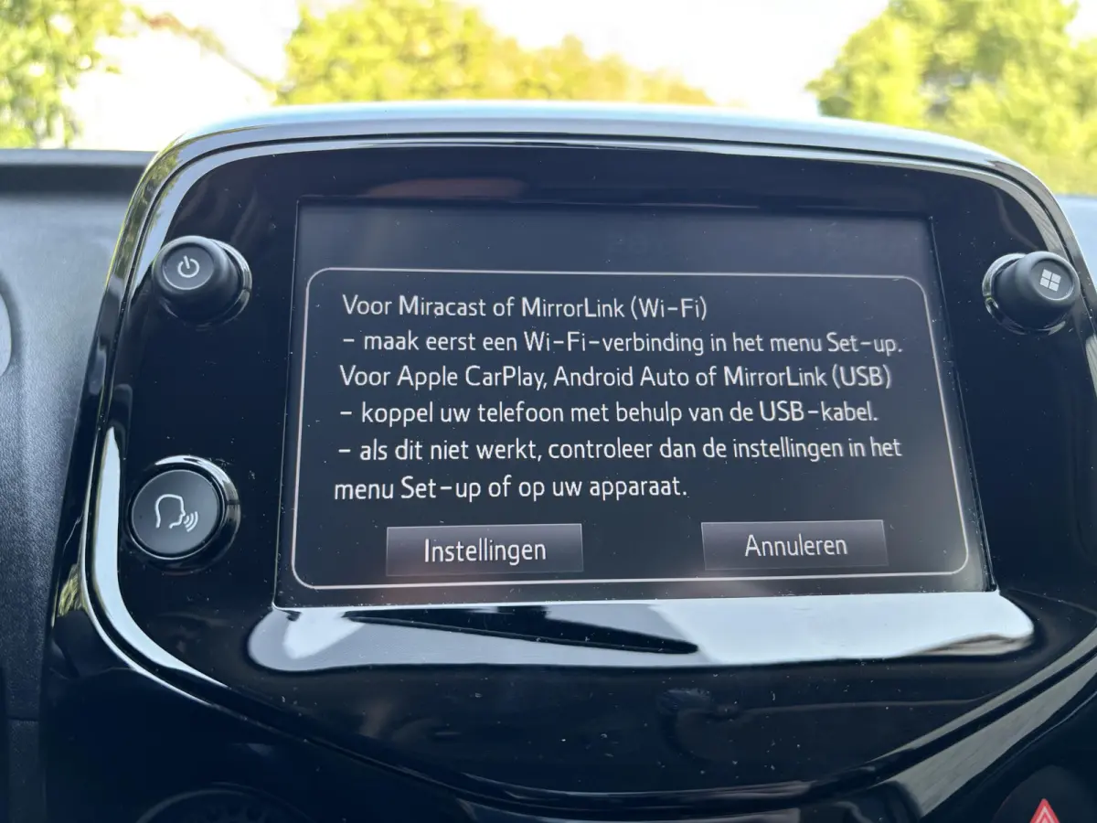Top! Style 1.0 72pk | Camera | Stoelverwarming | Apple Carplay / Android Auto | Airco | Allseason banden |