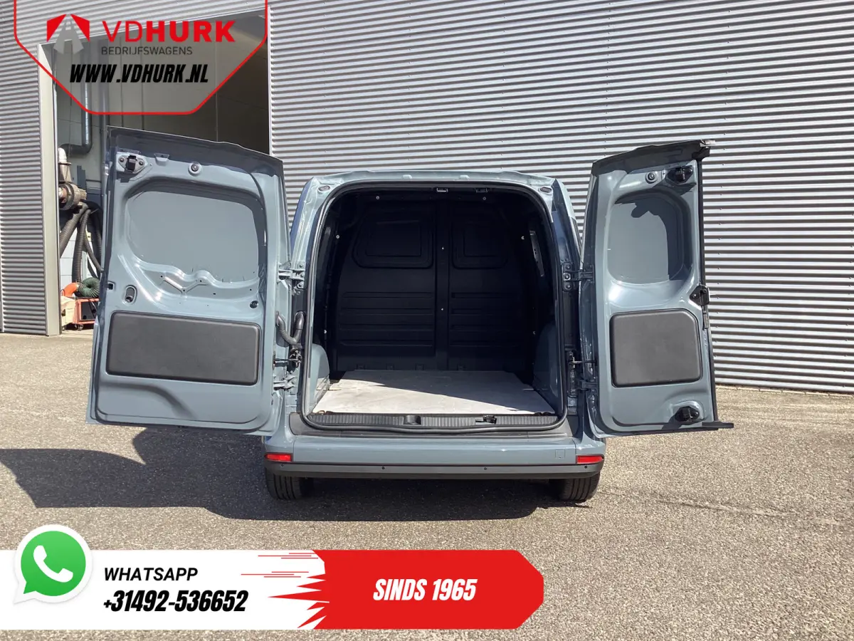 112 Pro 51 kWh 280 km WLTP Snellader/ Stoelverw./ Carplay/ Navi/ Camera/ Climate/ PDC/ Cruise