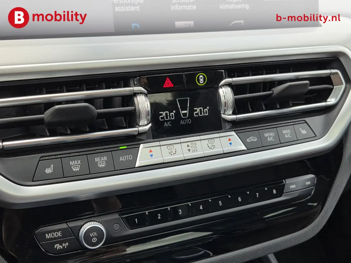 High Executive 80 kWh M-Sport 'Mineral-Weiss' Trekhaak Panoramadak | Head-Up | Harman/Kardon | Adaptive LED | ACC | DAB
