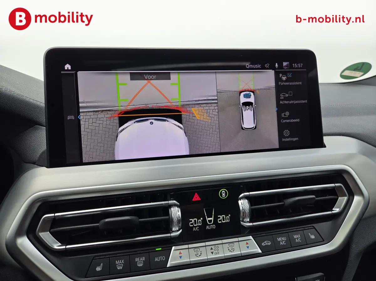 High Executive 80 kWh M-Sport 'Mineral-Weiss' Trekhaak Panoramadak | Head-Up | Harman/Kardon | Adaptive LED | ACC | DAB