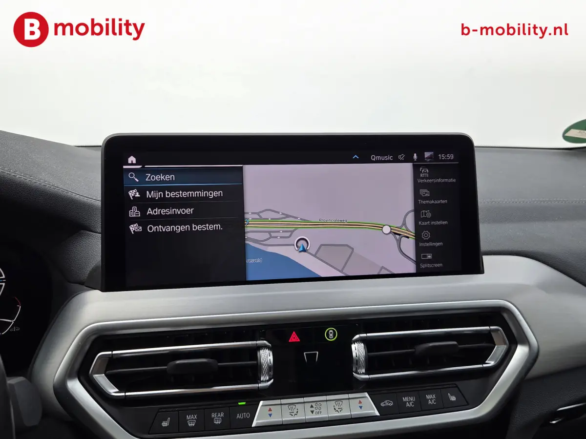 High Executive 80 kWh M-Sport 'Mineral-Weiss' Trekhaak Panoramadak | Head-Up | Harman/Kardon | Adaptive LED | ACC | DAB