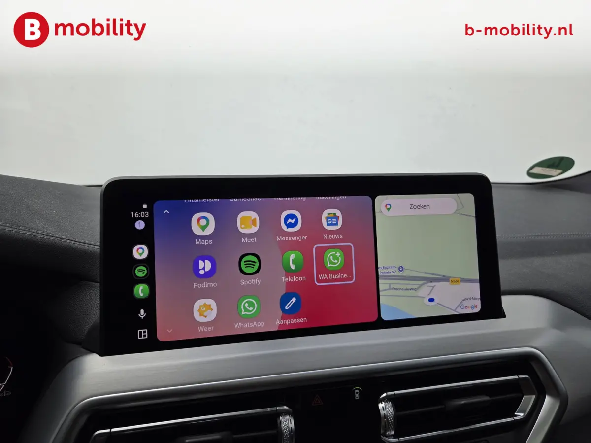 High Executive 80 kWh M-Sport 'Mineral-Weiss' Trekhaak Panoramadak | Head-Up | Harman/Kardon | Adaptive LED | ACC | DAB