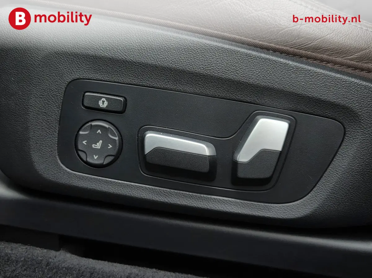 High Executive 80 kWh M-Sport 'Mineral-Weiss' Trekhaak Panoramadak | Head-Up | Harman/Kardon | Adaptive LED | ACC | DAB