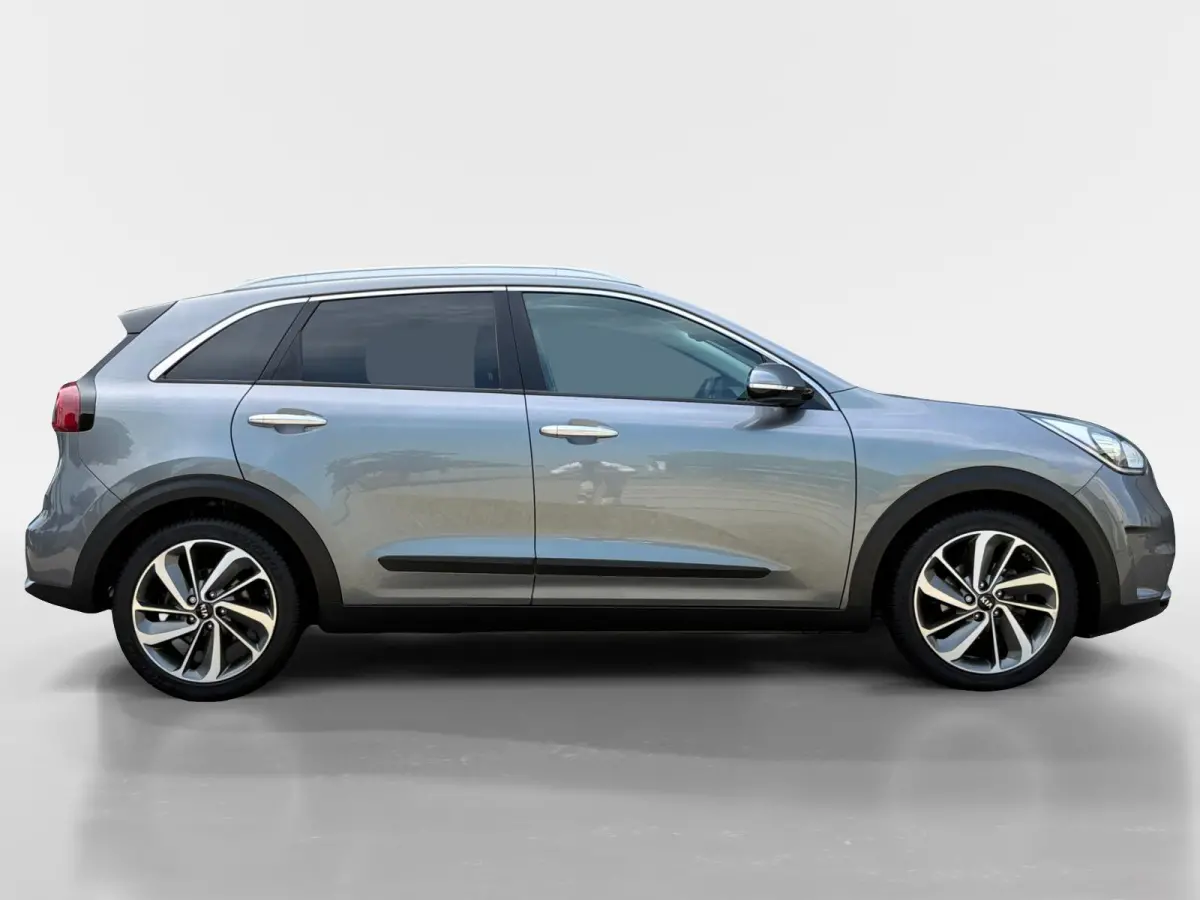 1.6 GDi Hybrid Edition | Navi | Camera | Schuifdak | Stoel + Stuurverwarming | 18" Lichtmetalen velgen | Apple Carplay | Android Auto | Cruise Control |