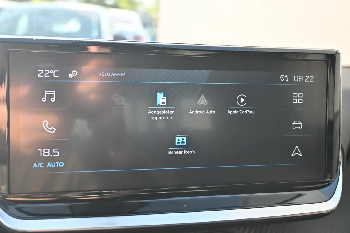 1.2 Hybrid 145 Style | Navigatie by App | Parkeersensoren | Full-LED | Cruise Control | !!