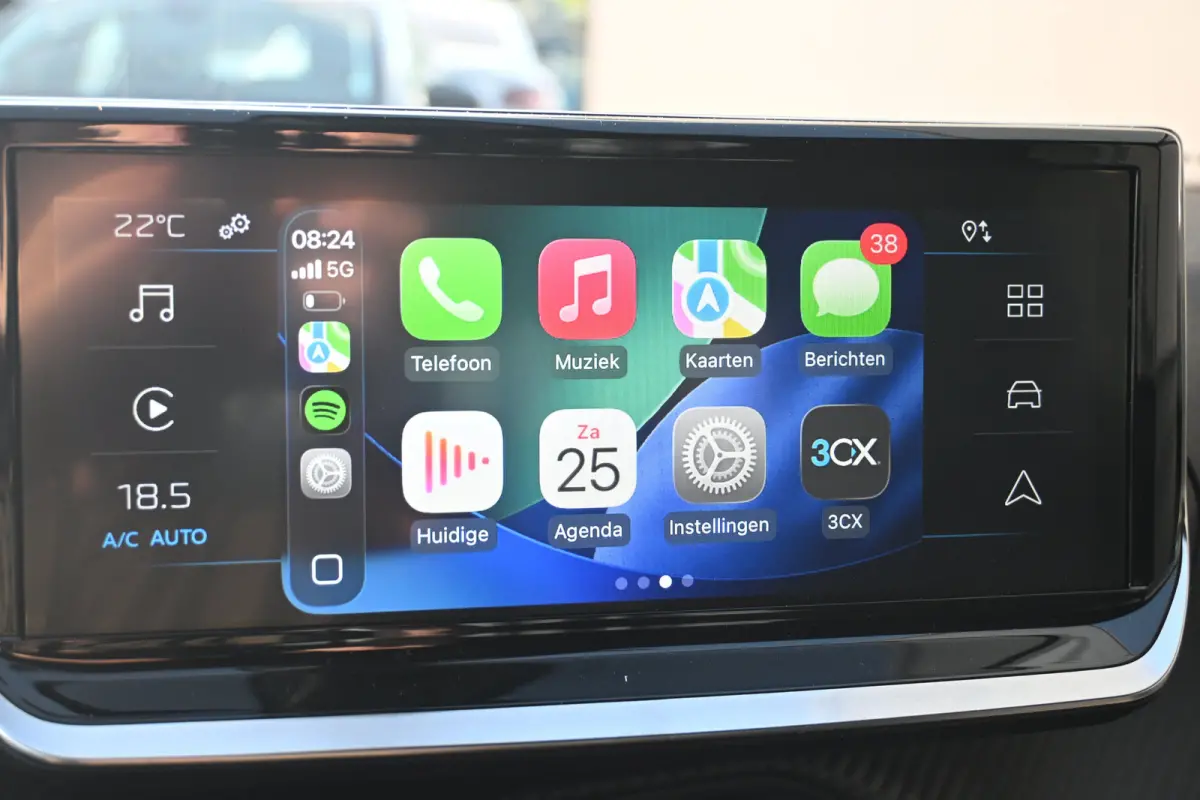 1.2 Hybrid 145 Style | Navigatie by App | Parkeersensoren | Full-LED | Cruise Control | !!