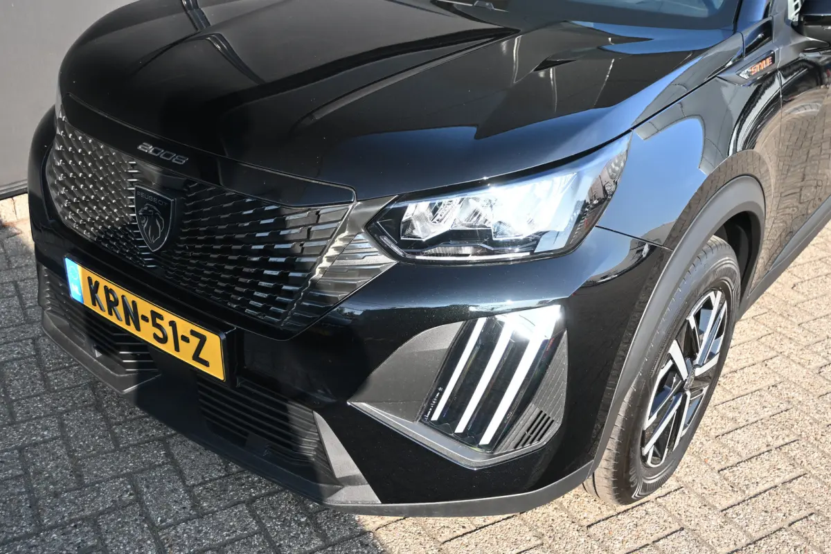 1.2 Hybrid 145 Style | Navigatie by App | Parkeersensoren | Full-LED | Cruise Control | !!