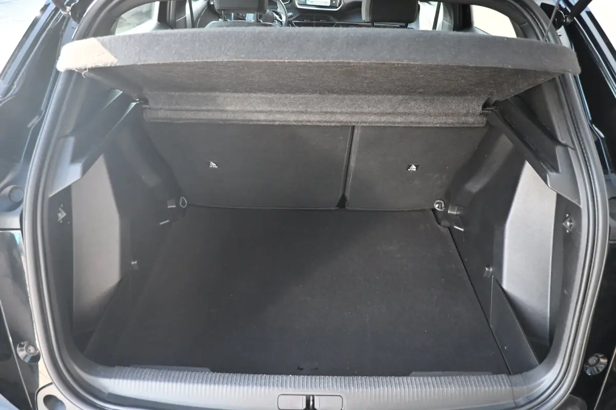 1.2 Hybrid 145 Style | Navigatie by App | Parkeersensoren | Full-LED | Cruise Control | !!