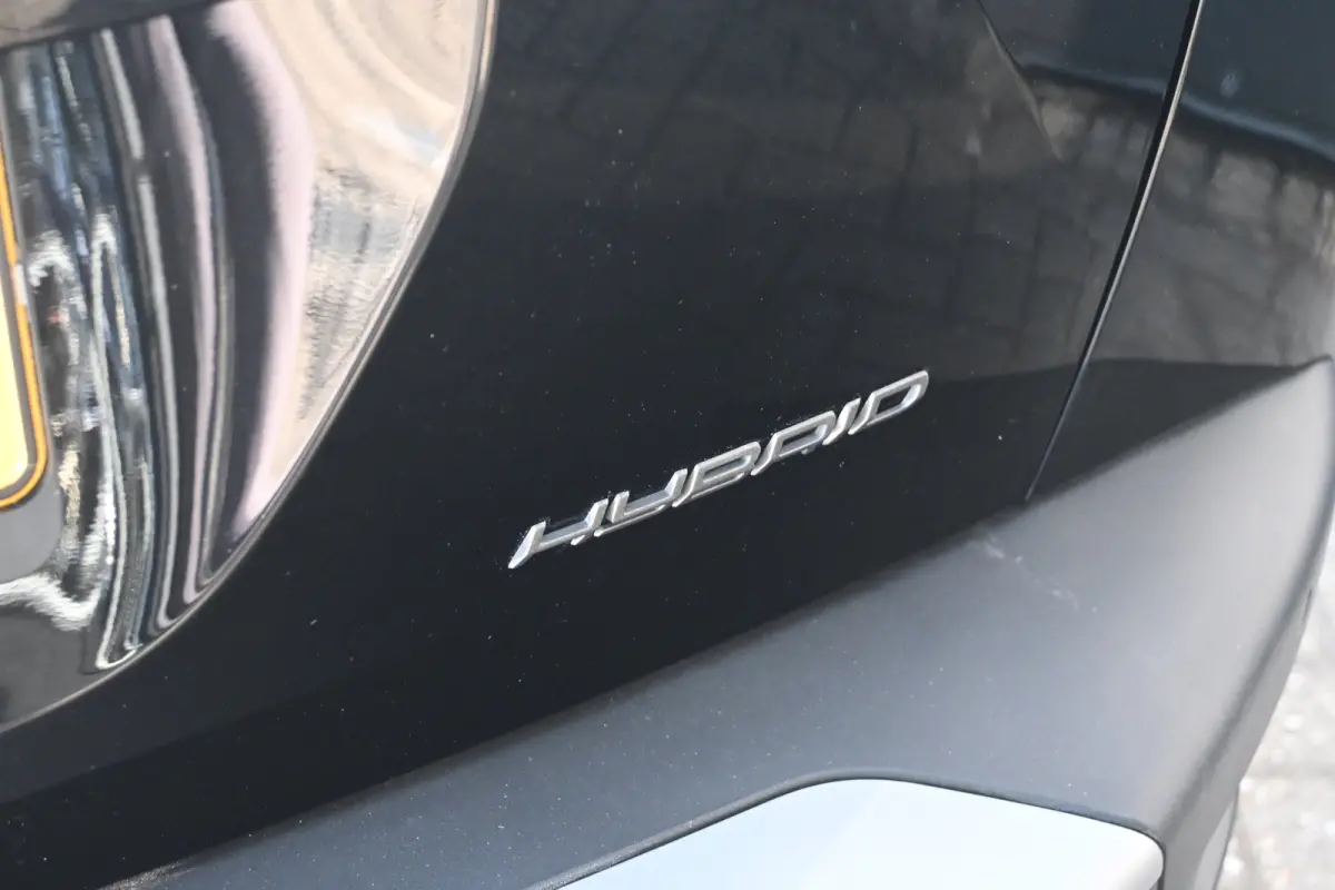1.2 Hybrid 145 Style | Navigatie by App | Parkeersensoren | Full-LED | Cruise Control | !!