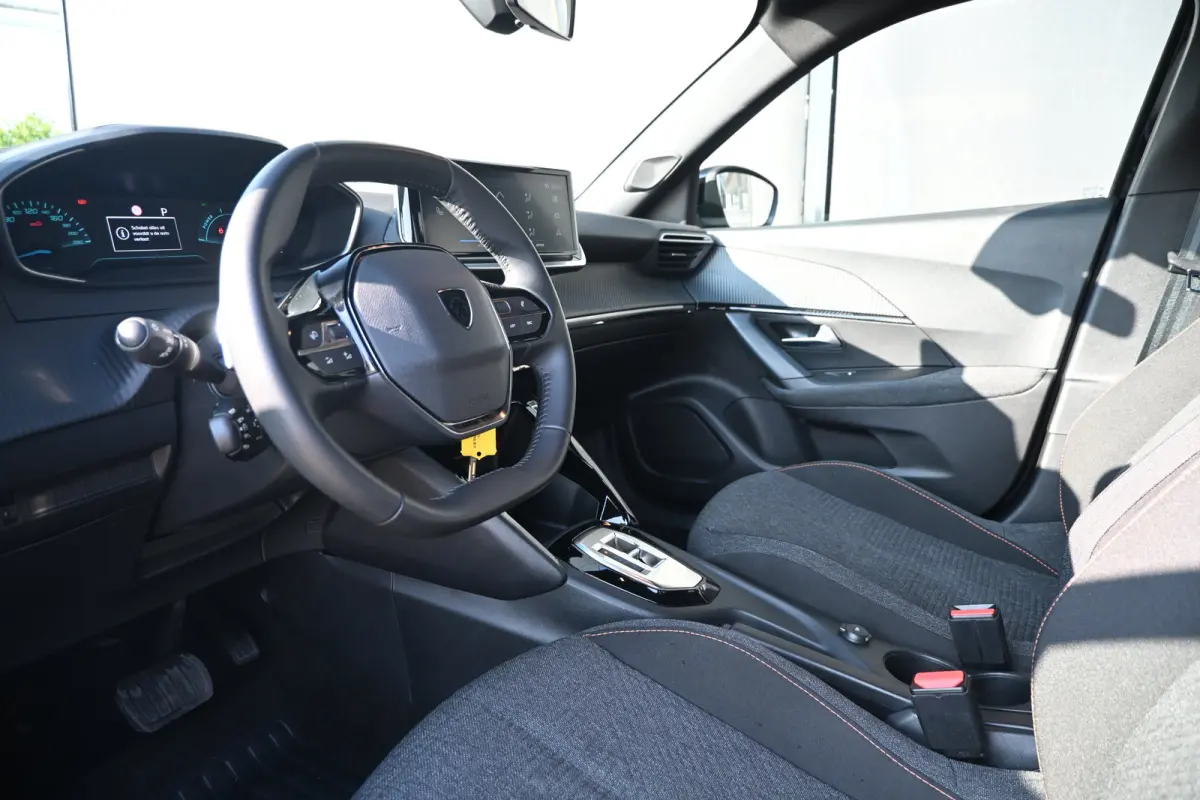 1.2 Hybrid 145 Style | Navigatie by App | Parkeersensoren | Full-LED | Cruise Control | !!