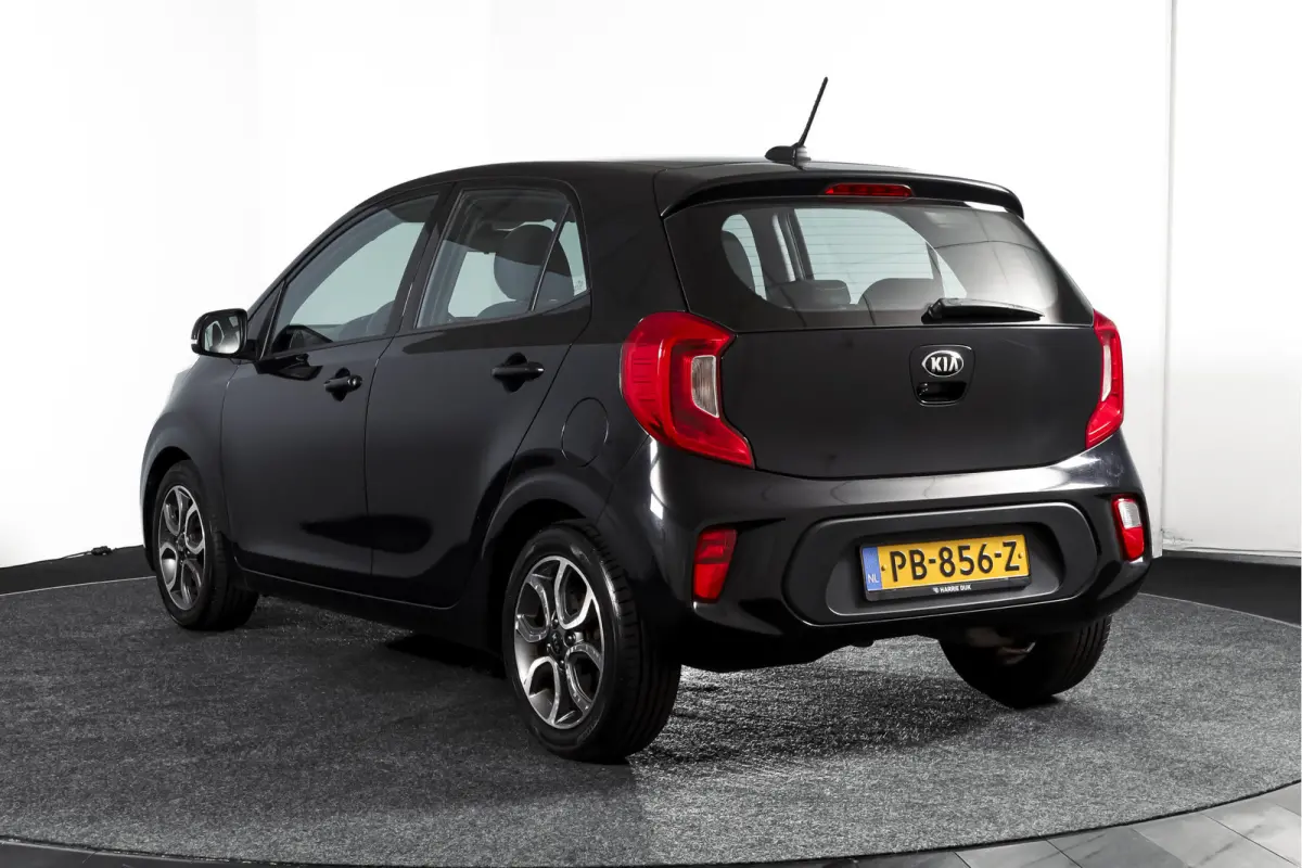 1.0 CVVT First Edition 67 PK Org. NL | Cruise | NAV | ECC | Radio | LM 15" |