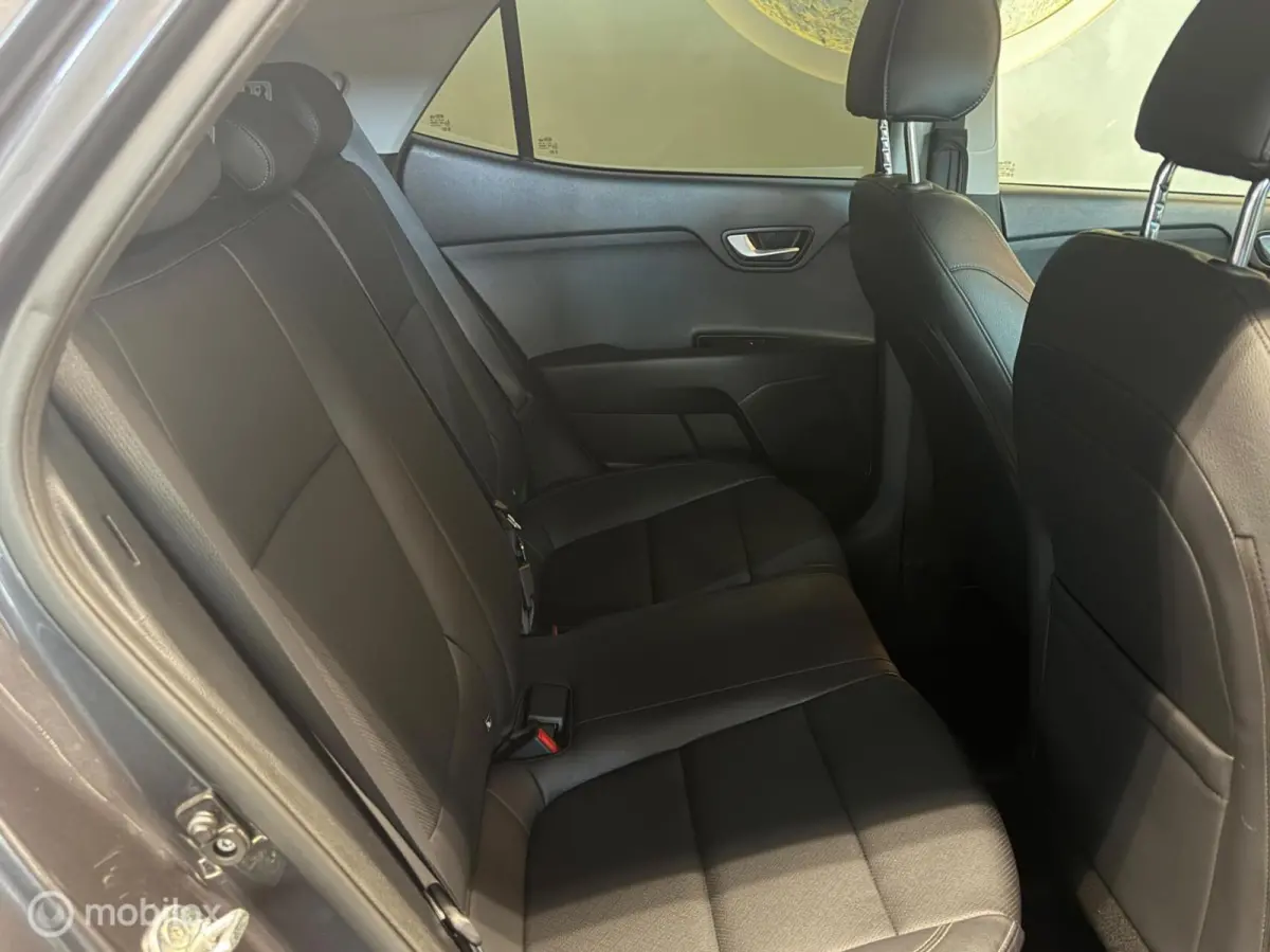 1.0 T-GDi ExecutiveLine Schuifdak/Leer/Camera/Carplay