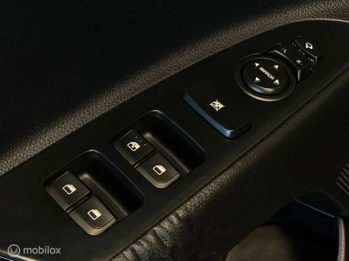 1.0 T-GDi ExecutiveLine Schuifdak/Leer/Camera/Carplay