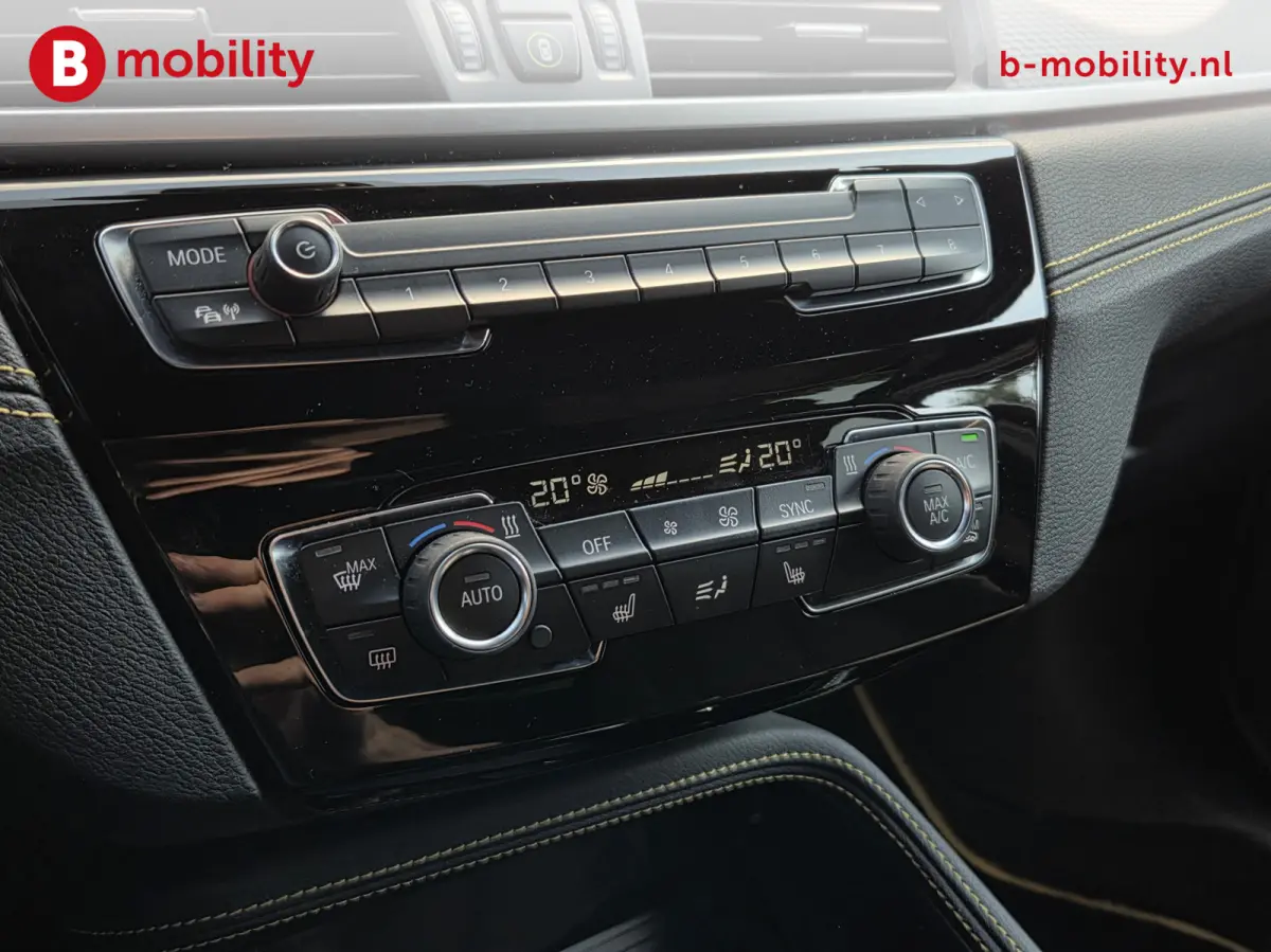 sDrive18i High Executive M-Sport X Achteruitrijcamera Head-Up | Elektrische Stoelen | HIFI | Stoelverwarming | DAB