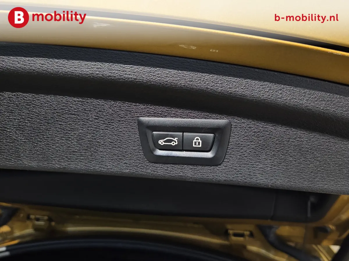 sDrive18i High Executive M-Sport X Achteruitrijcamera Head-Up | Elektrische Stoelen | HIFI | Stoelverwarming | DAB