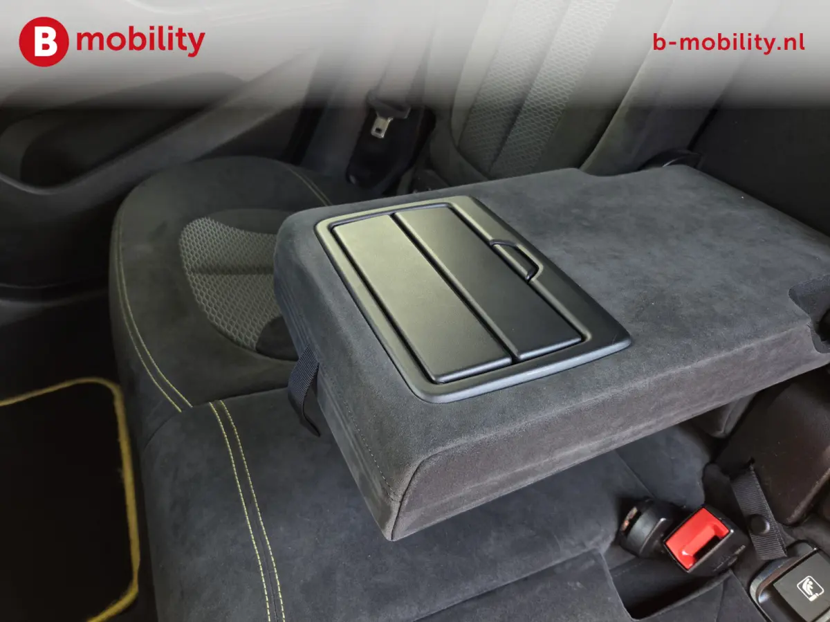 sDrive18i High Executive M-Sport X Achteruitrijcamera Head-Up | Elektrische Stoelen | HIFI | Stoelverwarming | DAB
