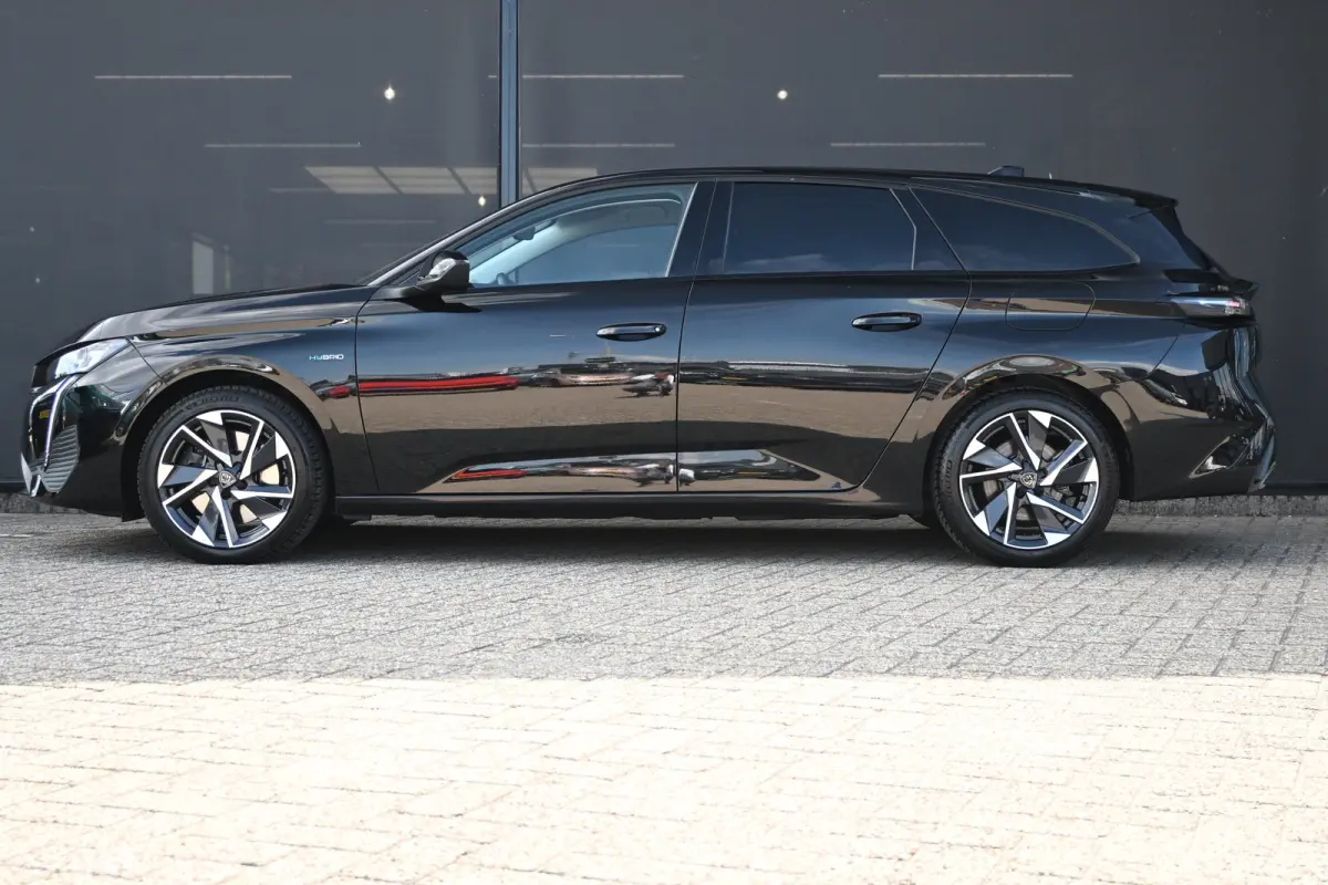 1.6 HYbrid 180 Allure Pack Business | Afn. Trekhaak | Navigatie | Stoelverwarming | AGR-Comfortstoel | Achteruitrijcamera | !!