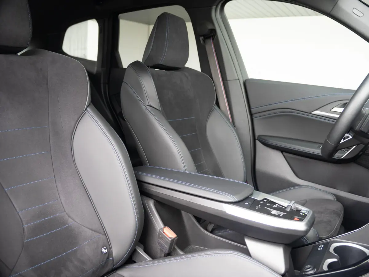 xDrive25e SoH 100% | M Sportpakket Pro | Innovation Pack | Comfort Access | Head-Up Display | Parking Assistant Plus | Isofix | 19''