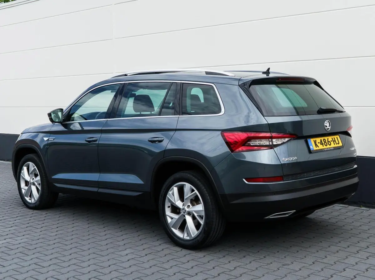 2.0 TSI DSG 180pk 4x4 Style Business Automaat | ECC | Carplay | Panoramadak | Trekhaak