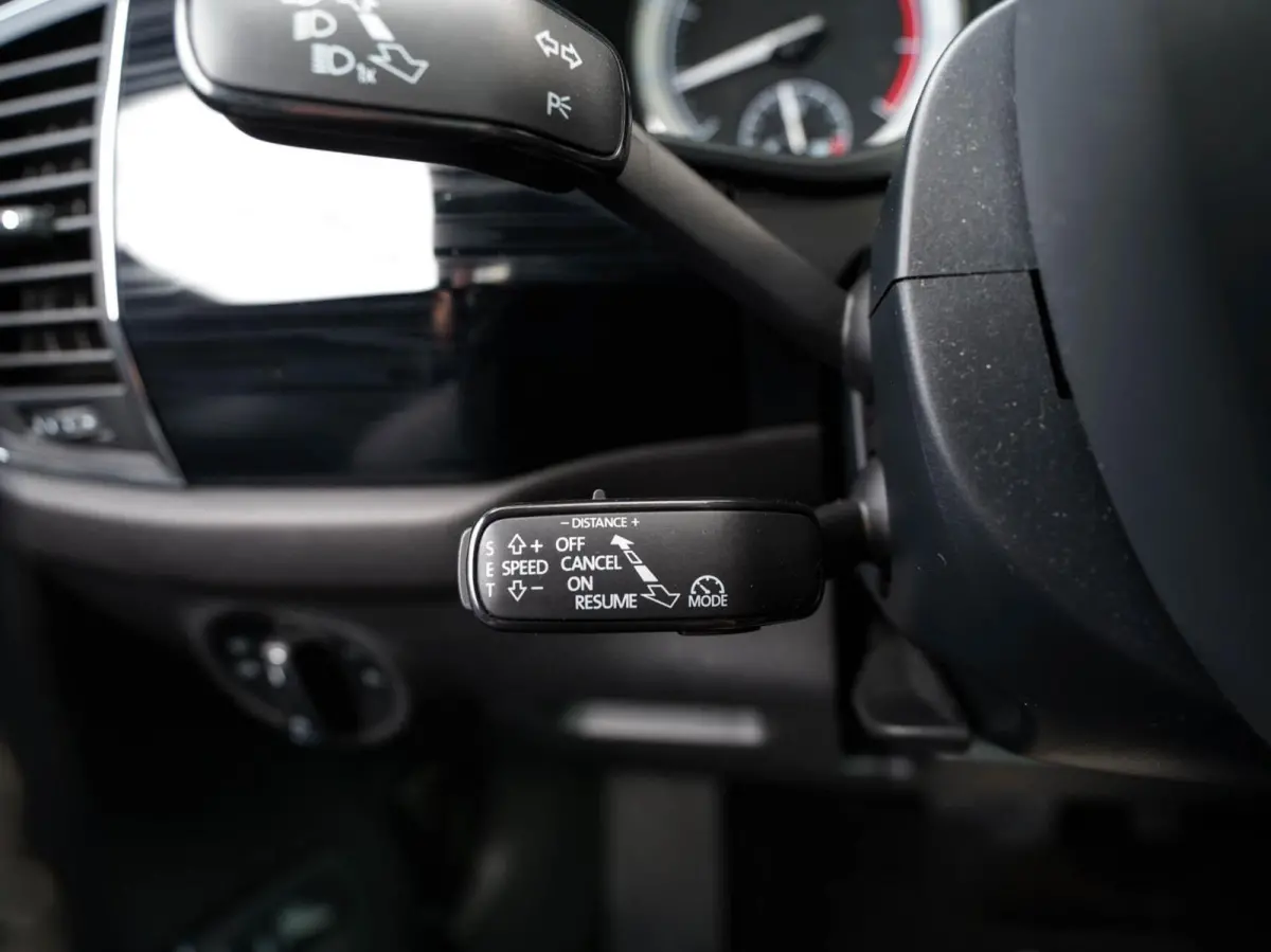 2.0 TSI DSG 180pk 4x4 Style Business Automaat | ECC | Carplay | Panoramadak | Trekhaak