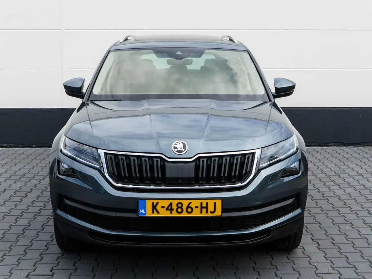 2.0 TSI DSG 180pk 4x4 Style Business Automaat | ECC | Carplay | Panoramadak | Trekhaak
