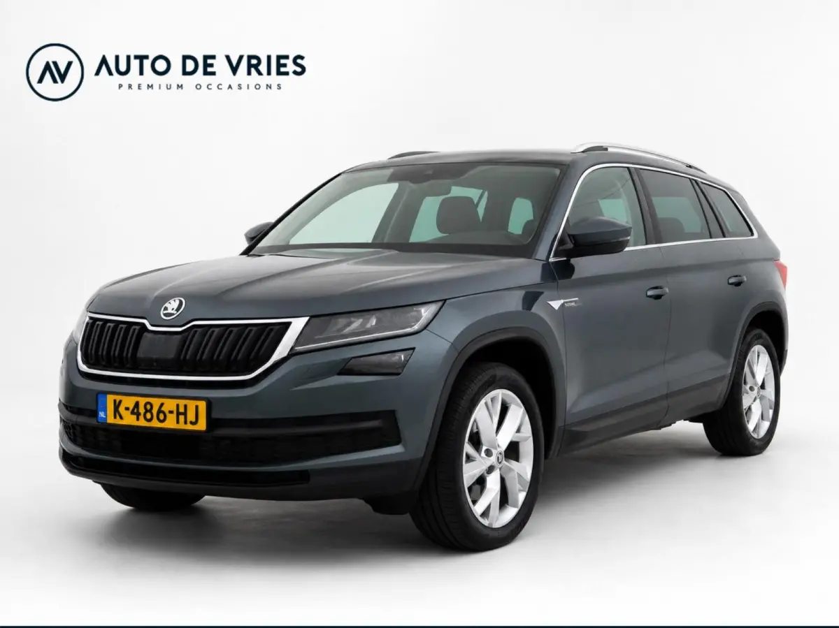 2.0 TSI DSG 180pk 4x4 Style Business Automaat | ECC | Carplay | Panoramadak | Trekhaak