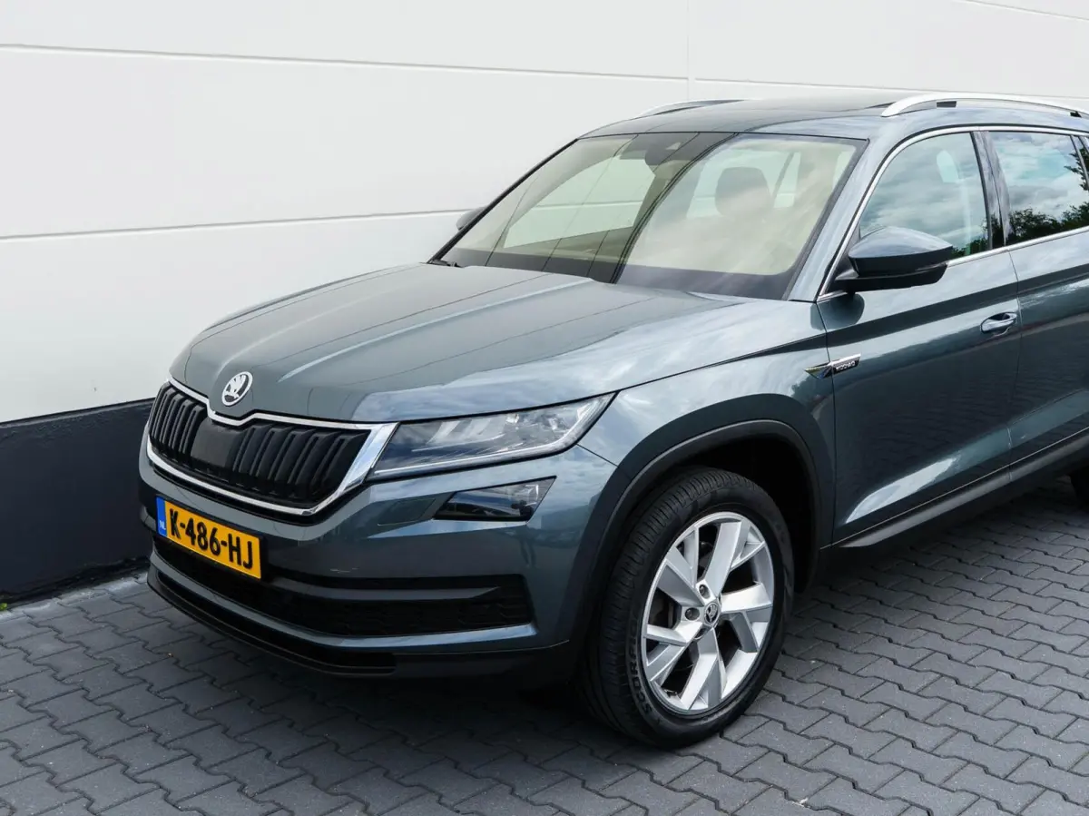 2.0 TSI DSG 180pk 4x4 Style Business Automaat | ECC | Carplay | Panoramadak | Trekhaak