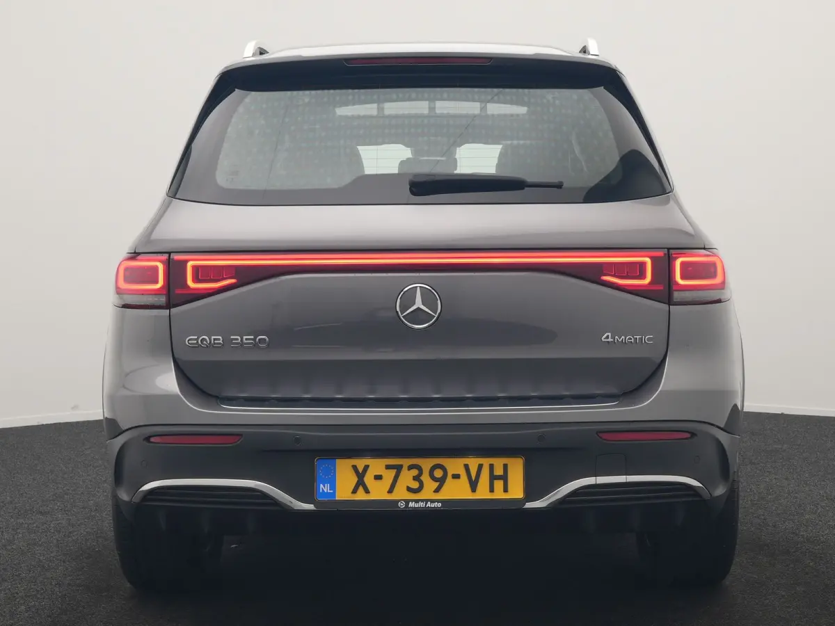350 4MATIC AMG Line 70 kWh 293pk Dealer O.H | Panodak | Camera | Alcantara Sportstoelen Verwarmd | Cruise Control | Apple Carplay | Virtual | Navigatie | DAB | 18"L.M |