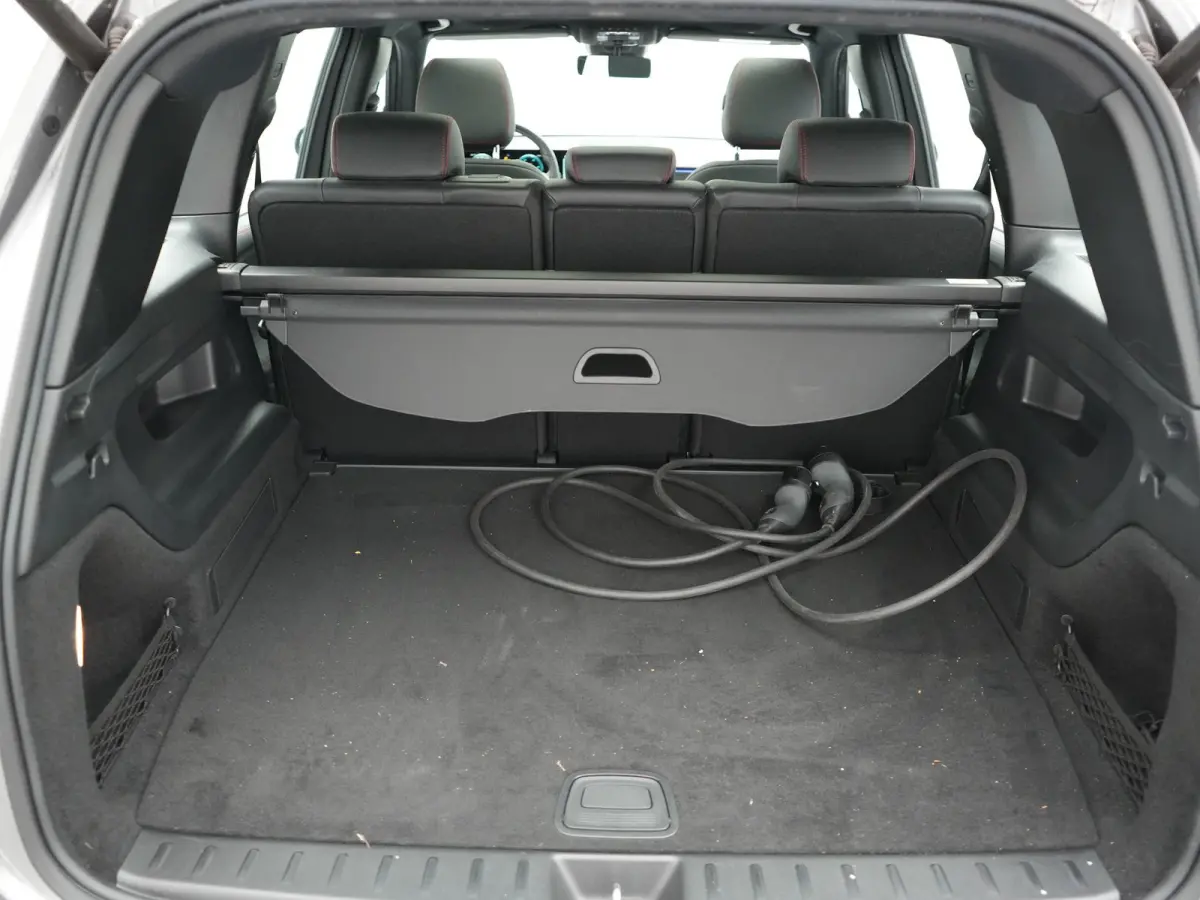 350 4MATIC AMG Line 70 kWh 293pk Dealer O.H | Panodak | Camera | Alcantara Sportstoelen Verwarmd | Cruise Control | Apple Carplay | Virtual | Navigatie | DAB | 18"L.M |