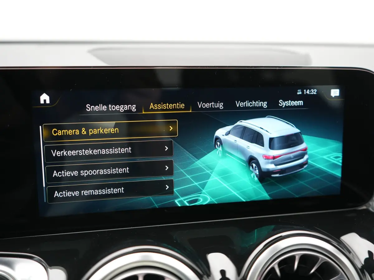 350 4MATIC AMG Line 70 kWh 293pk Dealer O.H | Panodak | Camera | Alcantara Sportstoelen Verwarmd | Cruise Control | Apple Carplay | Virtual | Navigatie | DAB | 18"L.M |
