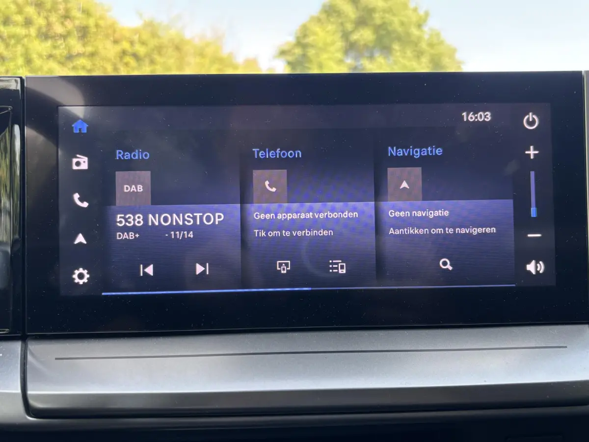 1.2 Turbo Hybrid GS 7p. | Stoel- stuur- en voorruitverwarming | 7 persoons | Camera | Apple Carplay en Android Auto | Navigatie