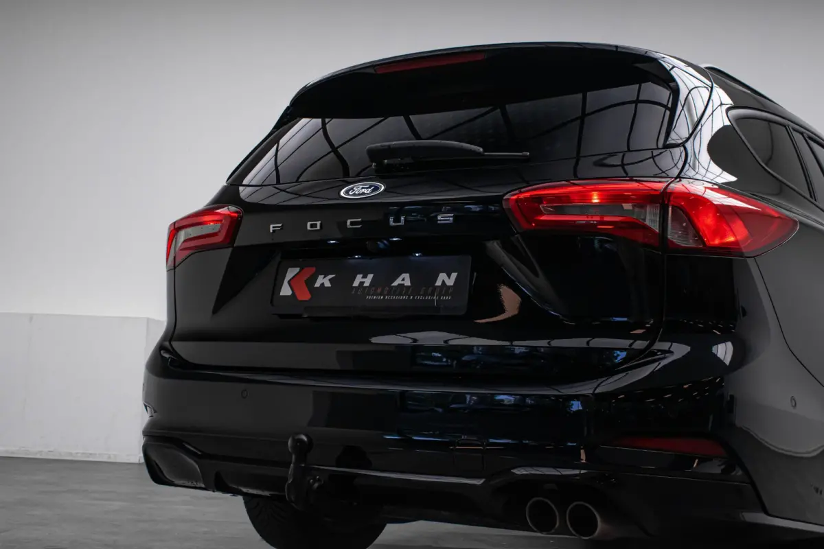 1.0 EcoBoost Hybrid ST Line X Business ACC|Camera|B&O|Elektrische achterklep|Stoel- en stuurverwarming|LED-verlichting|Parkeersensoren voor en achter|Privacy Glass|Draadloos opladen|KeyFree|