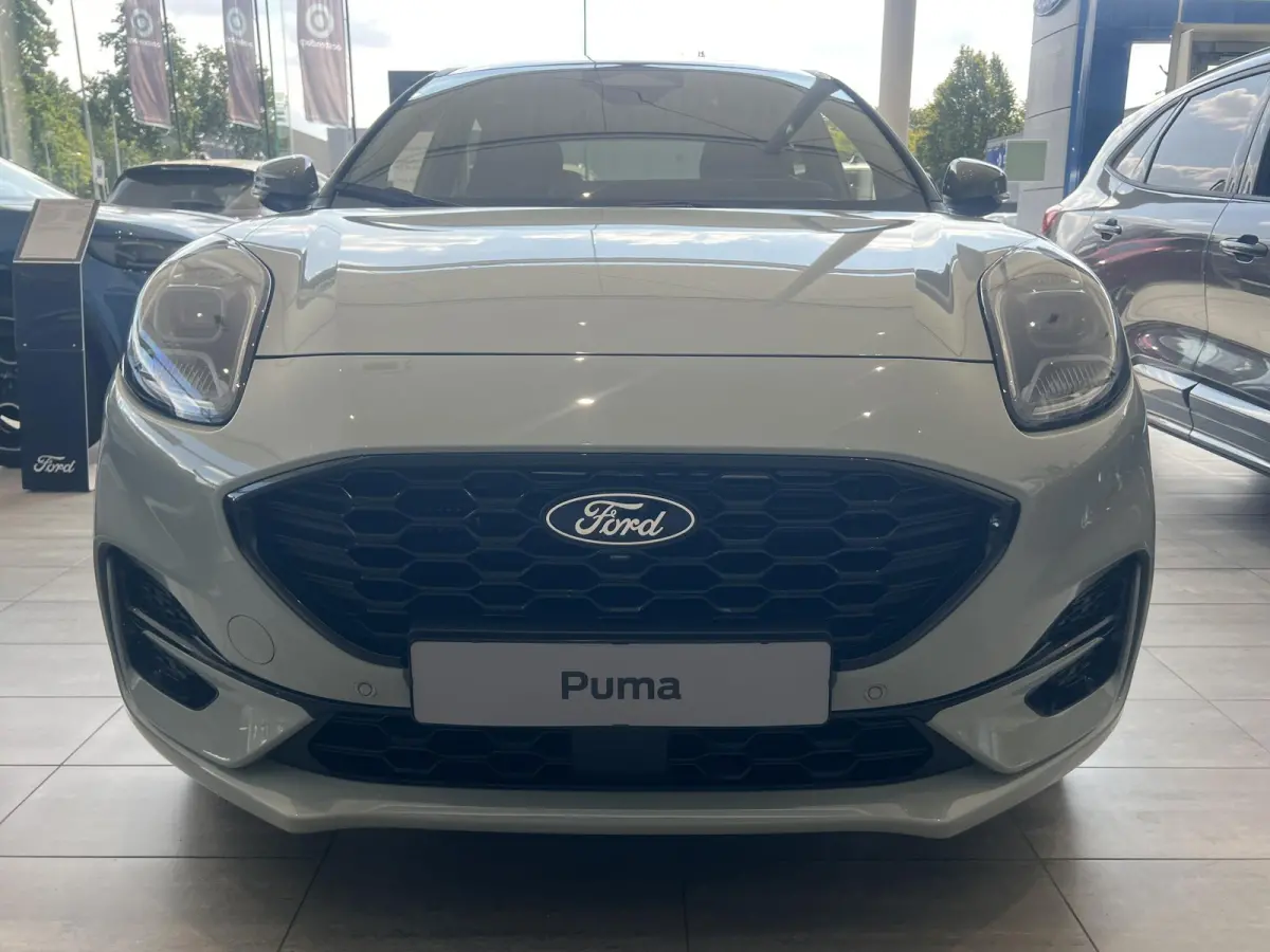 1.0 EcoBoost ST-Line | Stoel/stuur voorruitverwarming | Elek. kofferklep | Keyless entry | Draadloos opladen