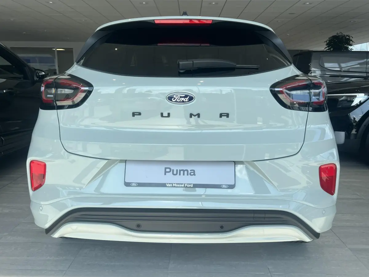 1.0 EcoBoost ST-Line | Stoel/stuur voorruitverwarming | Elek. kofferklep | Keyless entry | Draadloos opladen