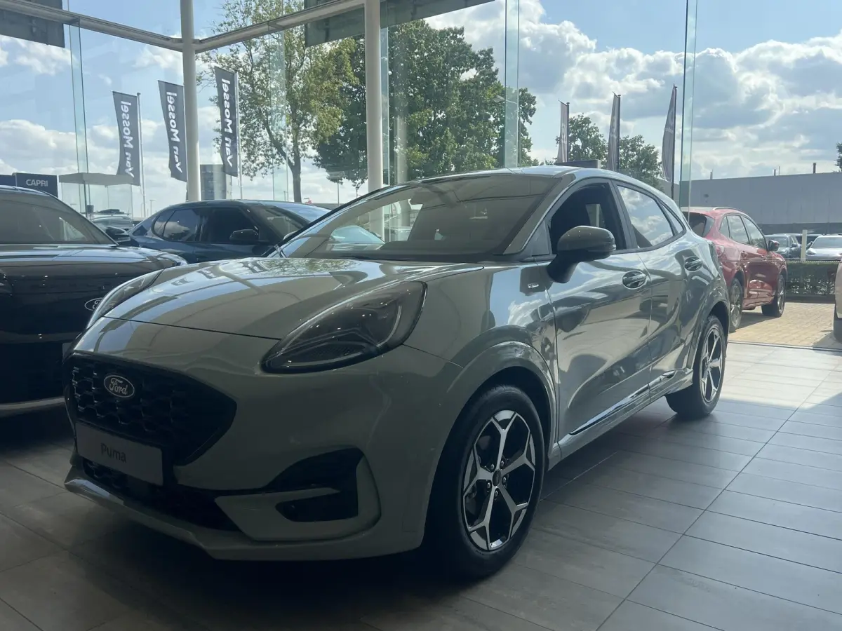 1.0 EcoBoost ST-Line | Stoel/stuur voorruitverwarming | Elek. kofferklep | Keyless entry | Draadloos opladen
