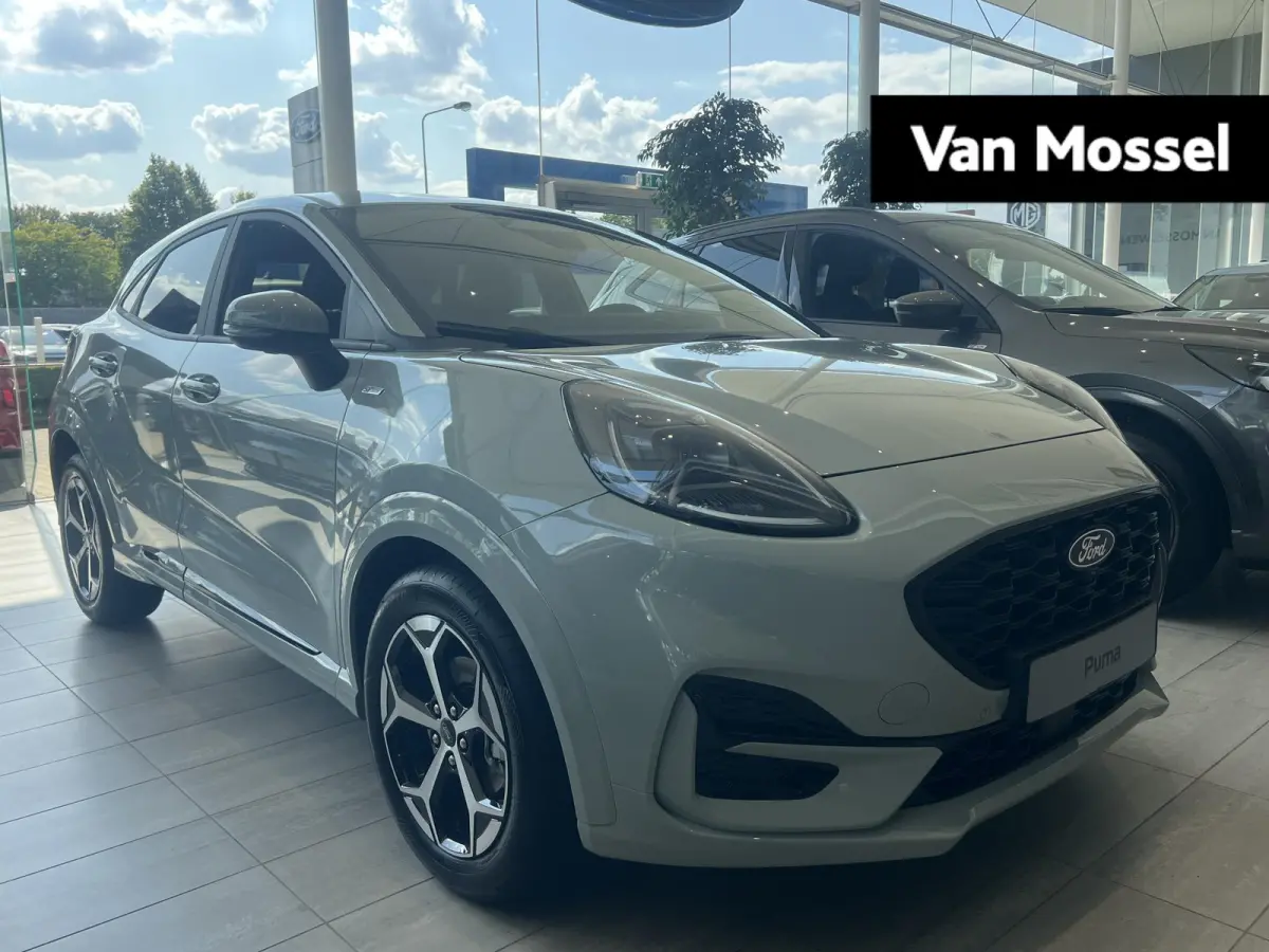 1.0 EcoBoost ST-Line | Stoel/stuur voorruitverwarming | Elek. kofferklep | Keyless entry | Draadloos opladen