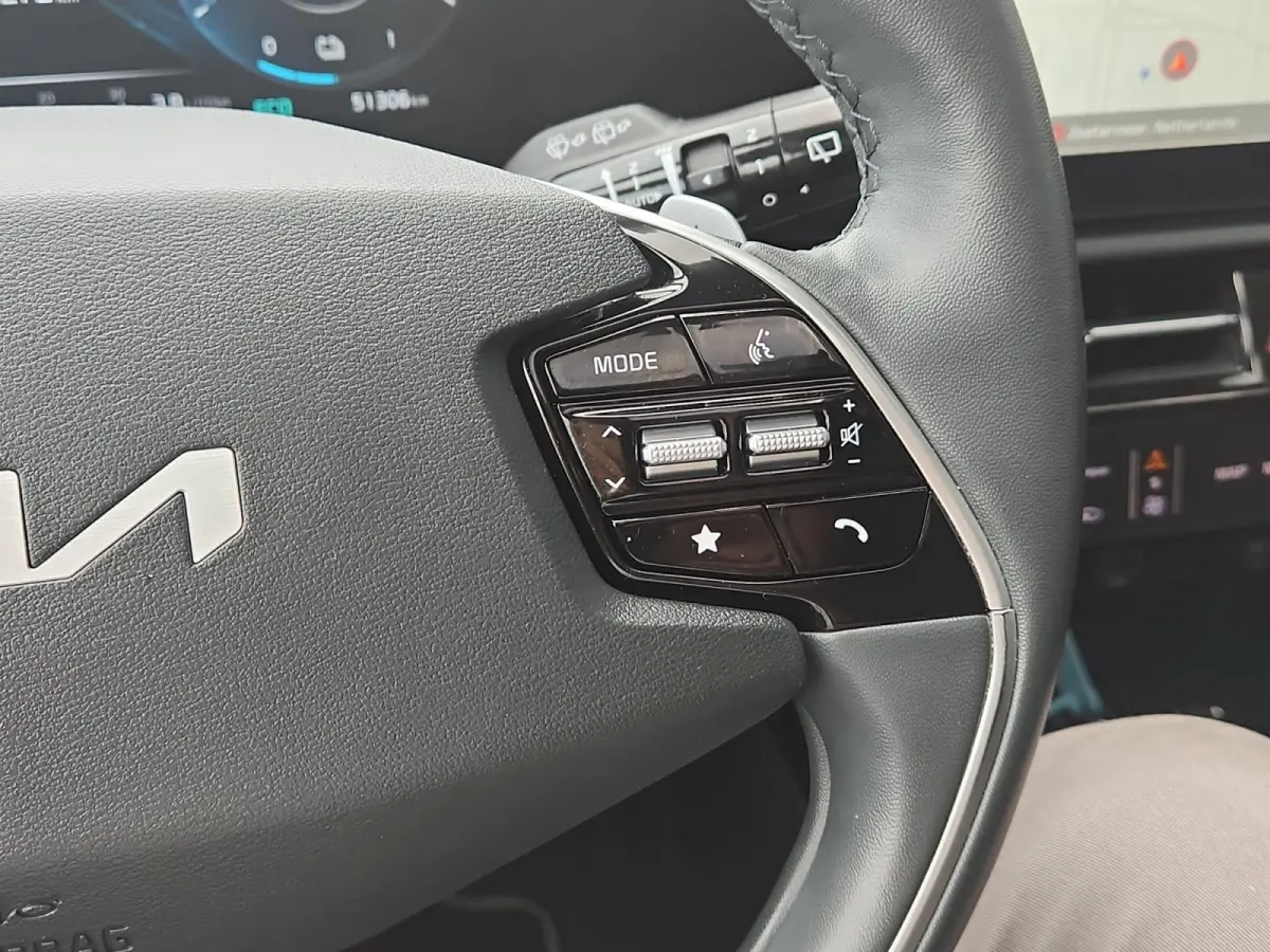 1.6 GDi PHEV DynamicPlusLine | Leder | Navi | Camera | Stoel + Stuurverwarming | Elektr. Achterklep | Head-Up Display |