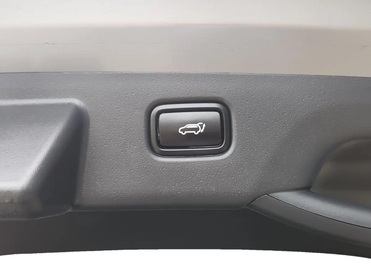 1.6 GDi PHEV DynamicPlusLine | Leder | Navi | Camera | Stoel + Stuurverwarming | Elektr. Achterklep | Head-Up Display |