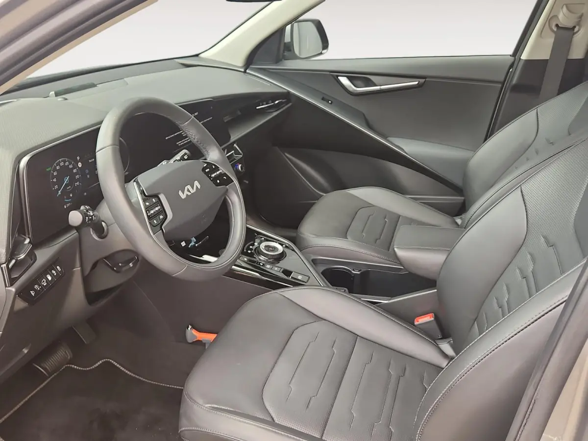 1.6 GDi PHEV DynamicPlusLine | Leder | Navi | Camera | Stoel + Stuurverwarming | Elektr. Achterklep | Head-Up Display |