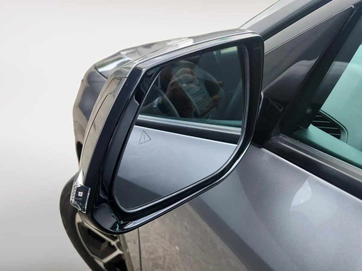 1.6 GDi PHEV DynamicPlusLine | Leder | Navi | Camera | Stoel + Stuurverwarming | Elektr. Achterklep | Head-Up Display |