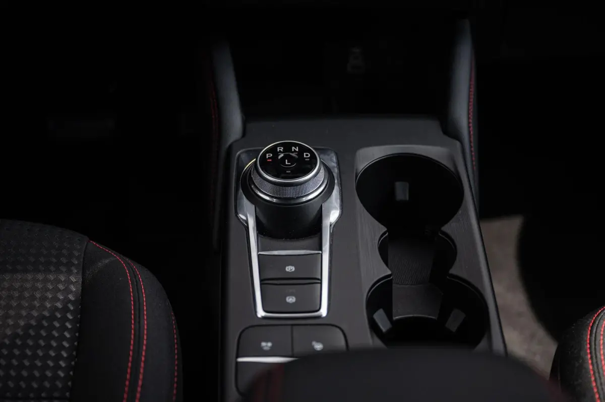 2.5 PHEV ST-Line X PANO TREKHAAK ADAPTIVE CRUISE HEAD UP CAMERA STUURVERWARMING