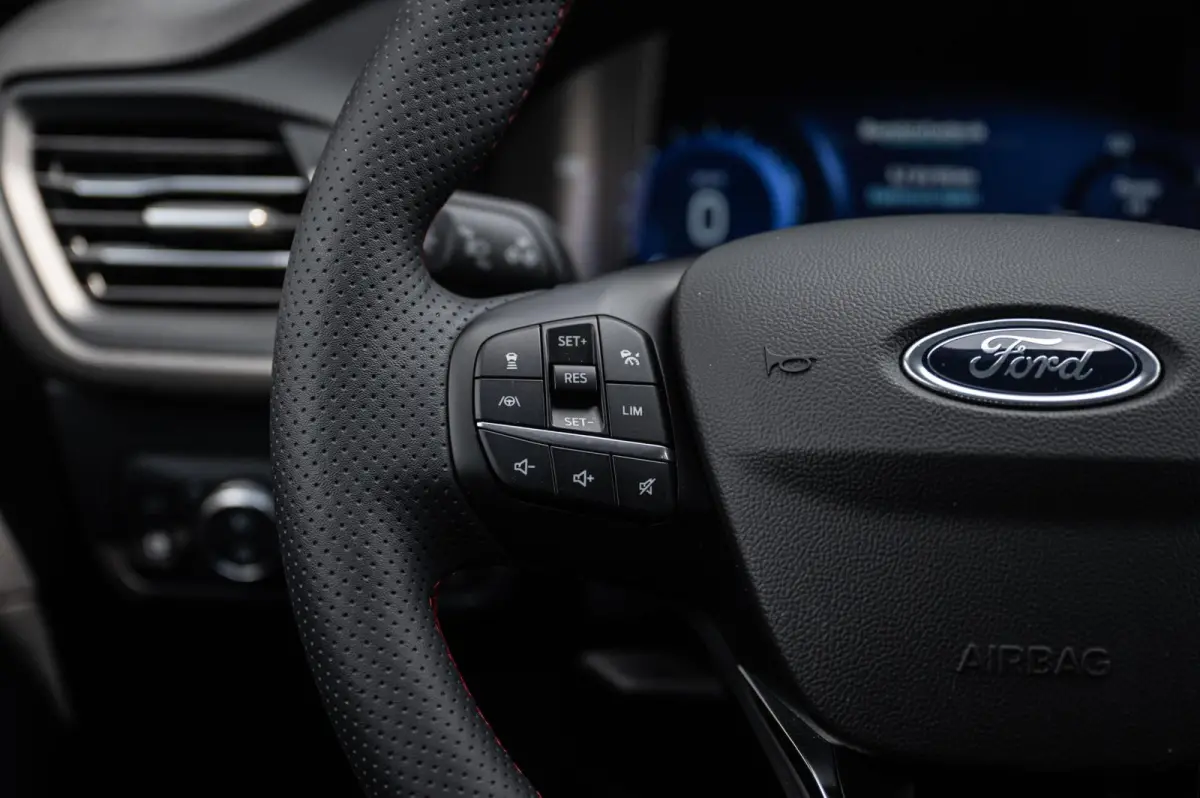 2.5 PHEV ST-Line X PANO TREKHAAK ADAPTIVE CRUISE HEAD UP CAMERA STUURVERWARMING
