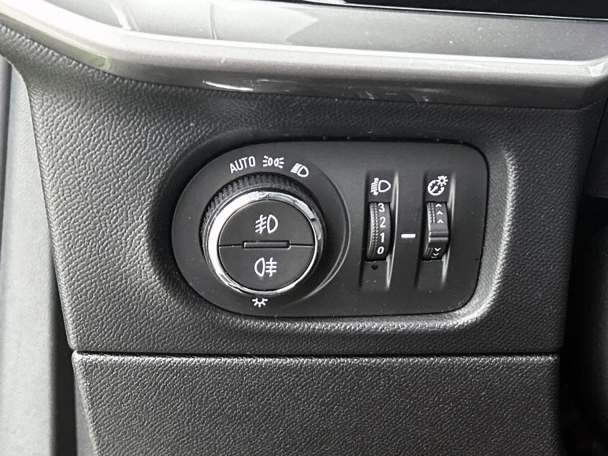 Business Elegance 50-kWh 3-Fase Laden | Achteruitrijcamera | Stoel-/stuurverwarming | Dodehoekdetectie | Adaptive Cruise Control | VOL!