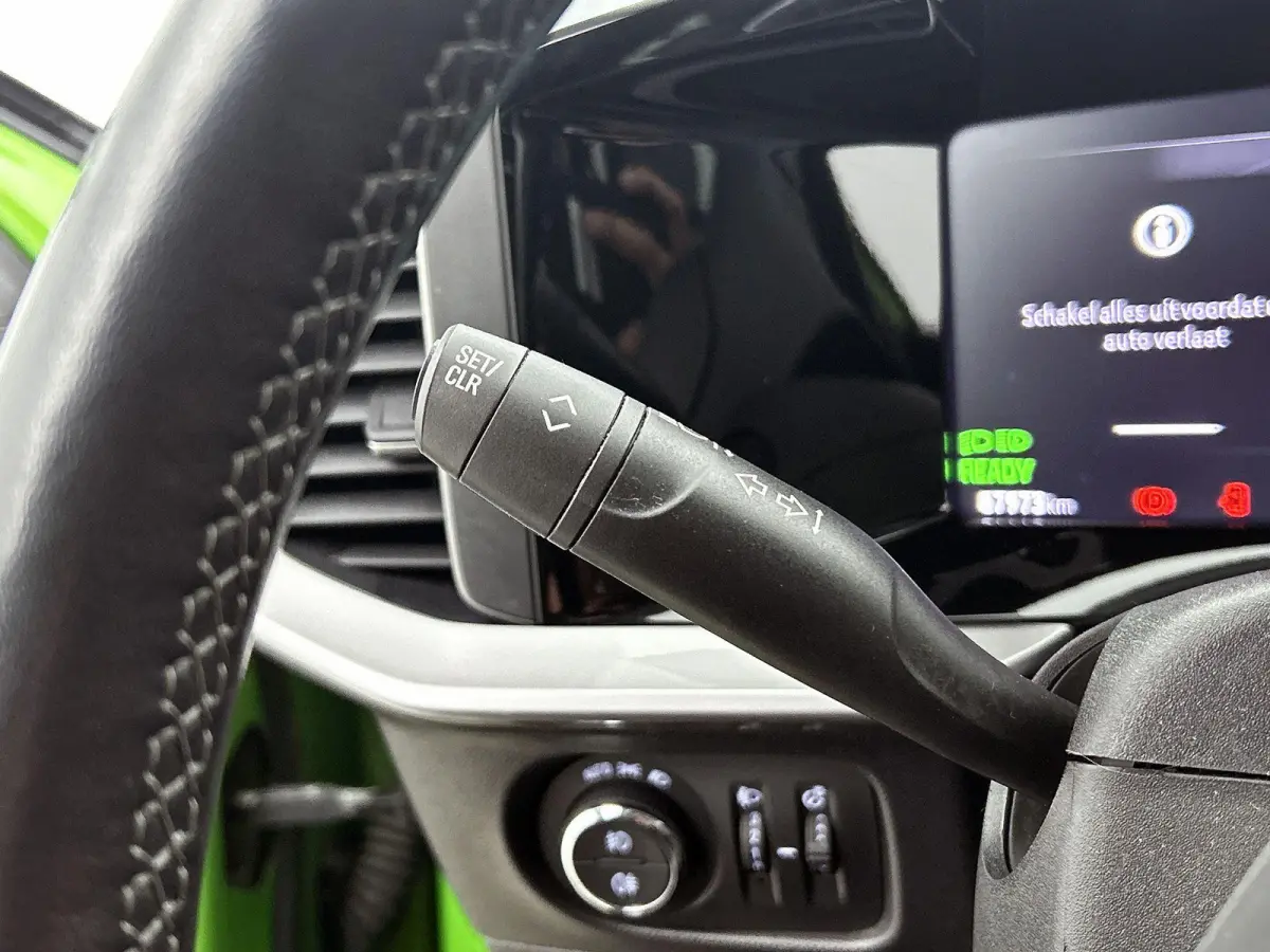 Business Elegance 50-kWh 3-Fase Laden | Achteruitrijcamera | Stoel-/stuurverwarming | Dodehoekdetectie | Adaptive Cruise Control | VOL!