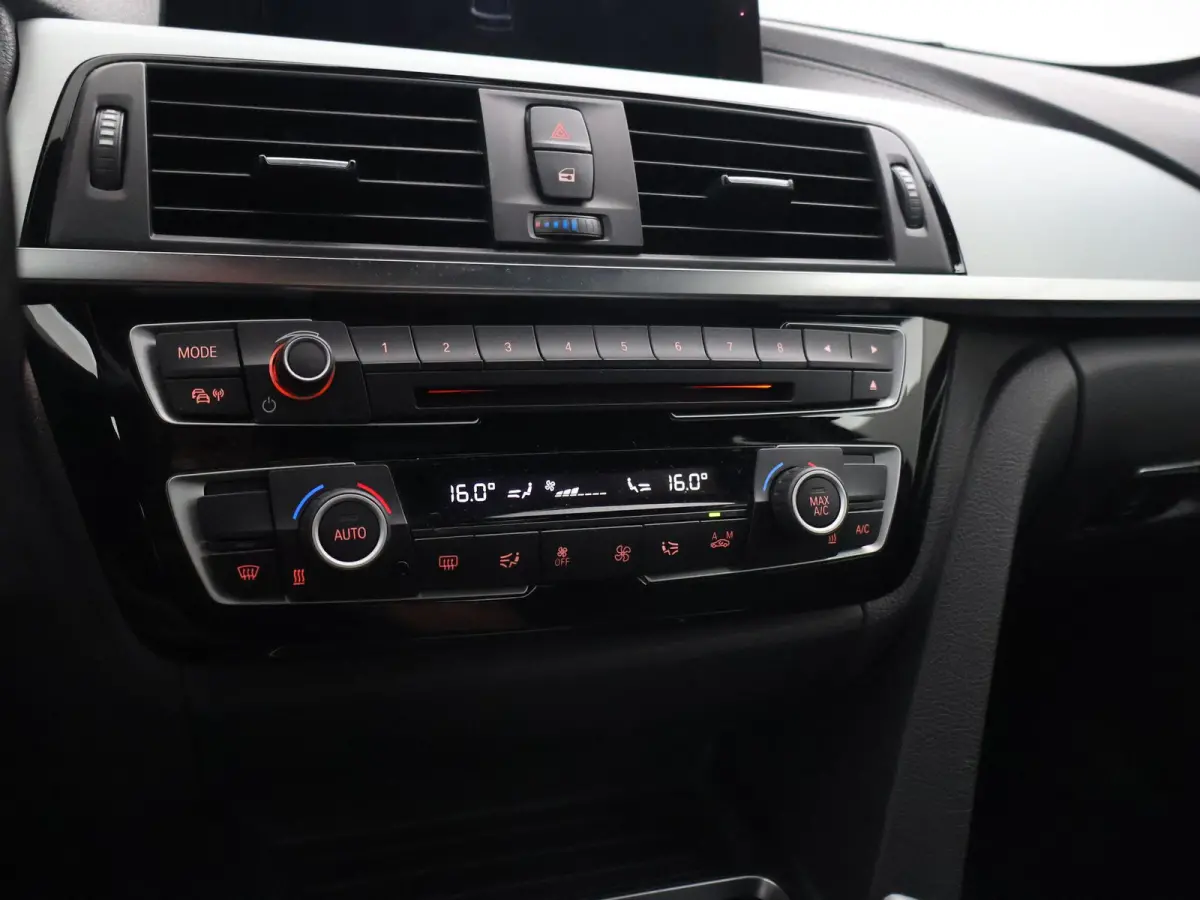 320d M-SPORT AUT. EXECUTIVE + ALCANTARA | LED | SPORTSTOELEN