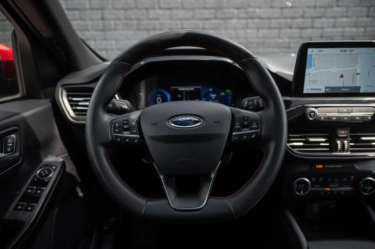 2.5 PHEV ST-Line X PANO TREKHAAK ADAPTIVE CRUISE HEAD UP CAMERA STUURVERWARMING B&O