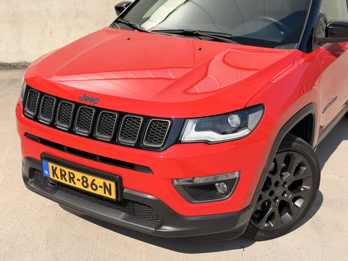 4xe 240 Plug-in Hybrid S Pano Trekh. 19'' Leder
