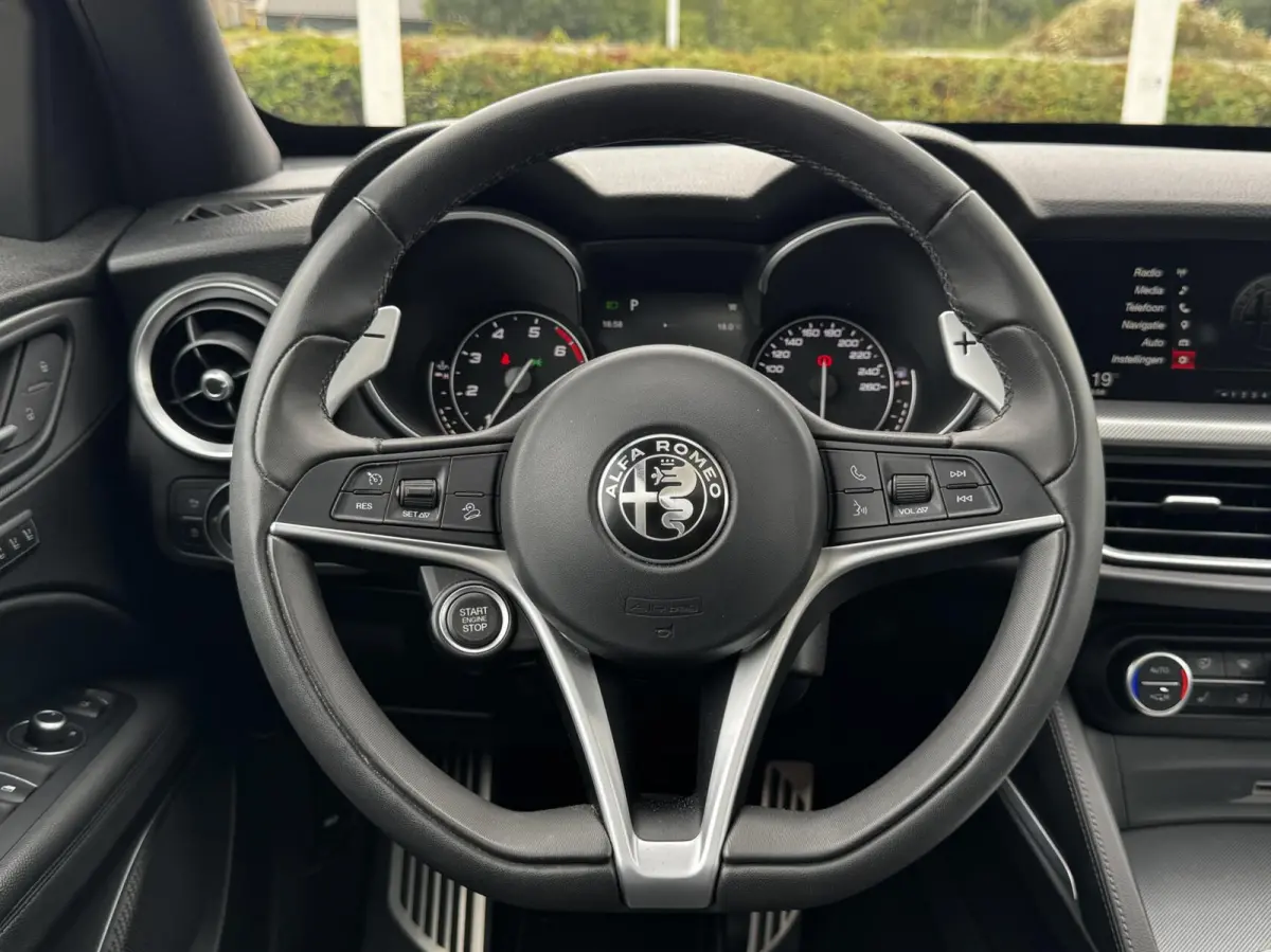 2.0 T AWD|Veloce|Pano|21"|Leer|Memory